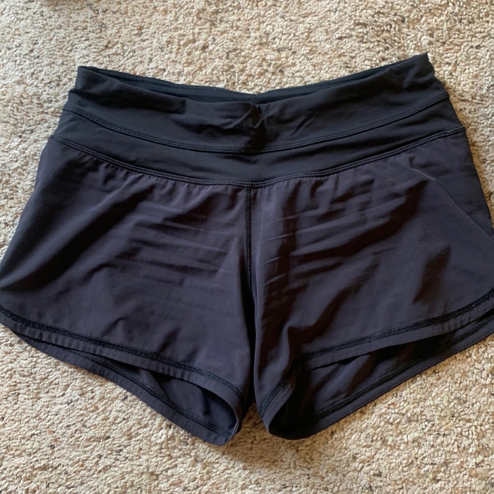 Lululemon Speed Up Short 4” inseam High Rise